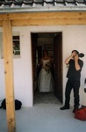 Alors l�, Fabienne va sortir et David va d�couvrir sa robe....