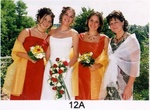 Maman et ses trois filles: elle est fi�re!!