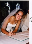 Fabienne signe le registre